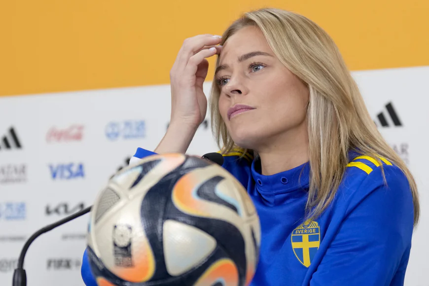 Kadın Futbolcular EURO 2025’te Tarzıyla Sahne Aldı